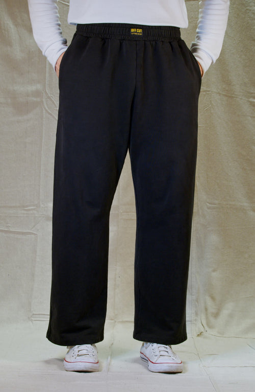 The Fieldhouse Sweatpant