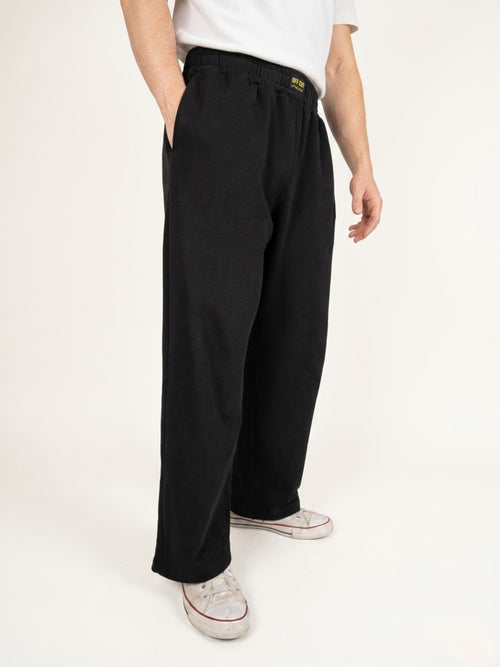The Fieldhouse Sweatpant